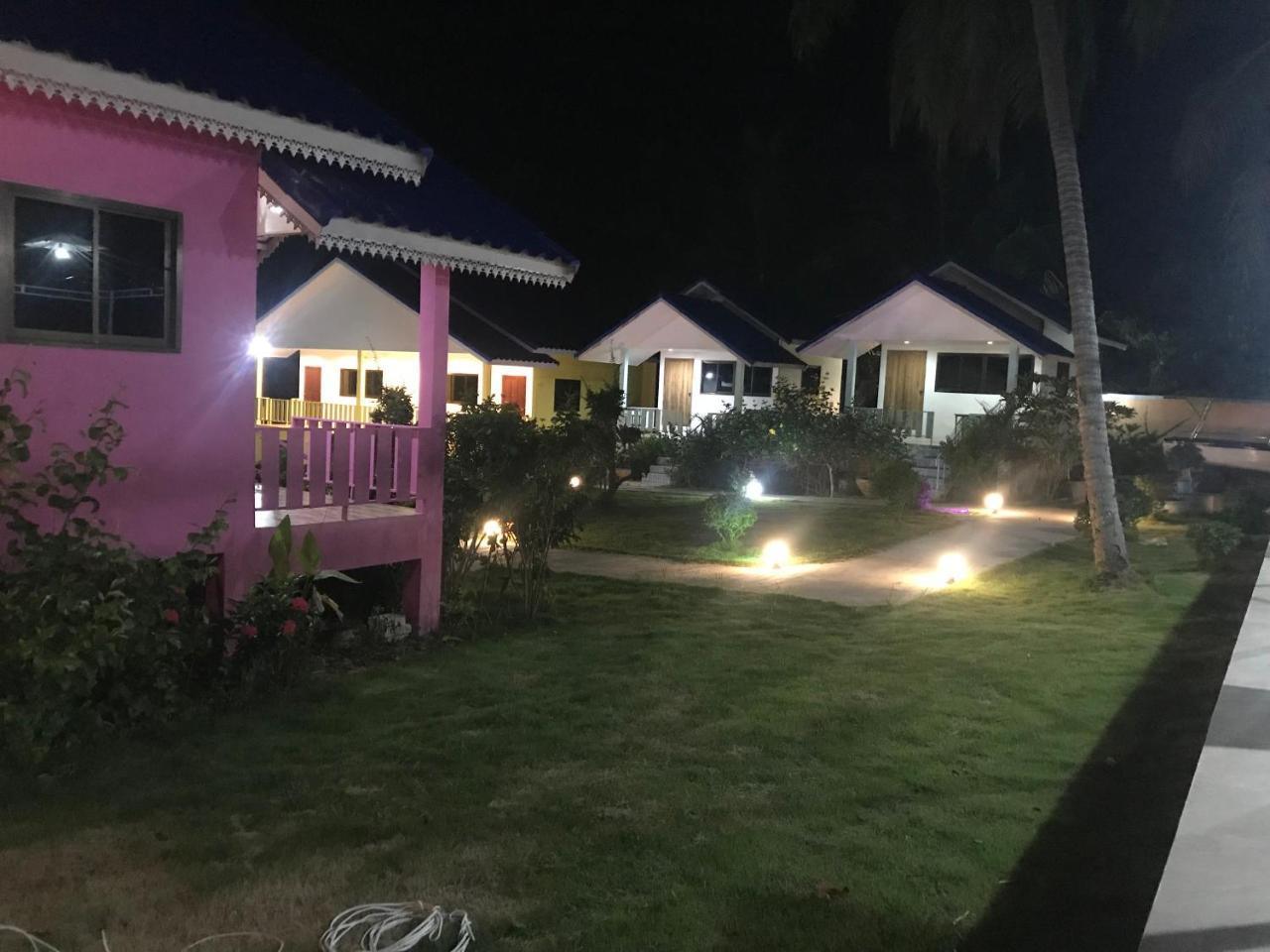 The Mountain View Hat Sai Ri Resort Chumphon Esterno foto